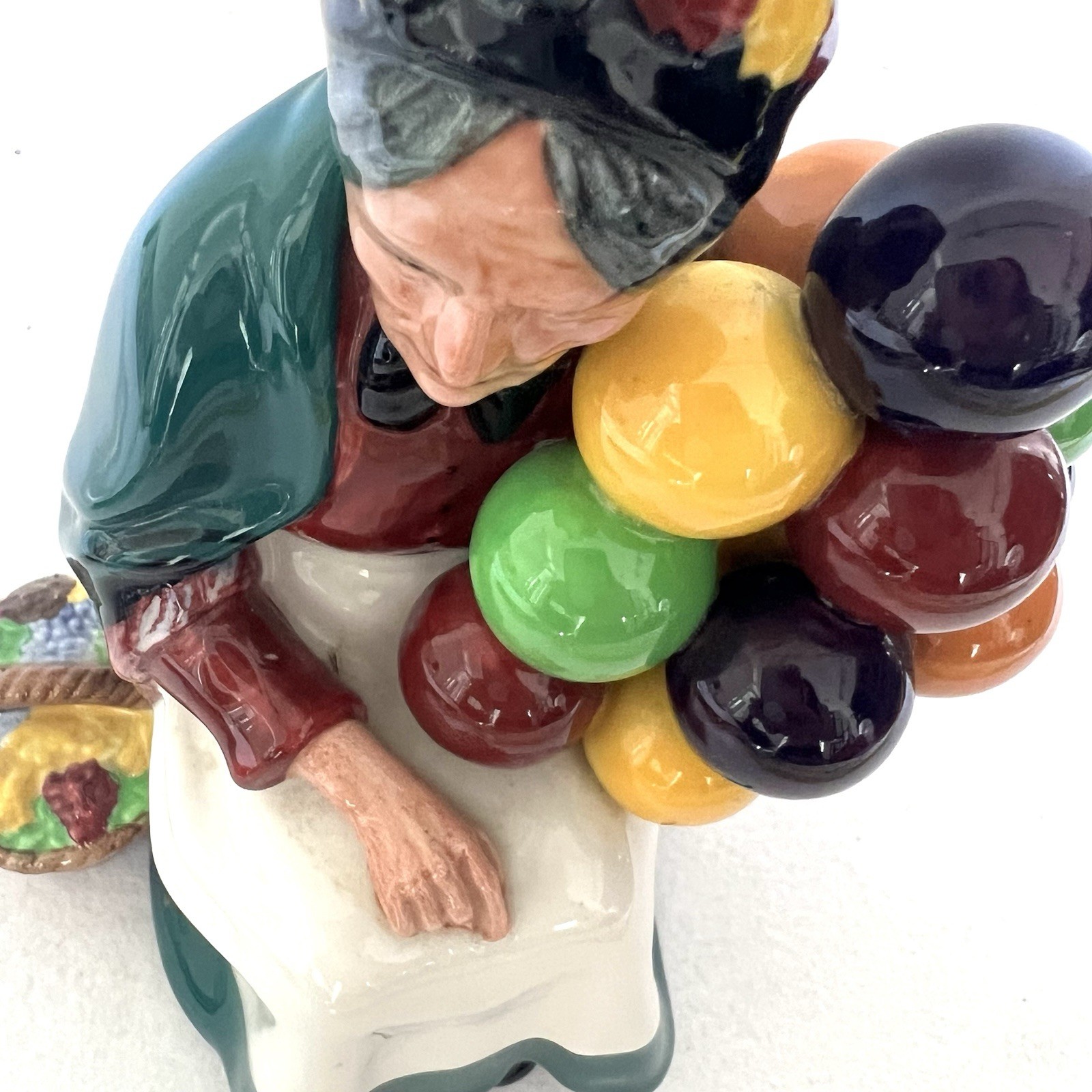 ” The Old Balloon Seller” Royal Doulton England HN 1315 Lady Porcelain Figurine