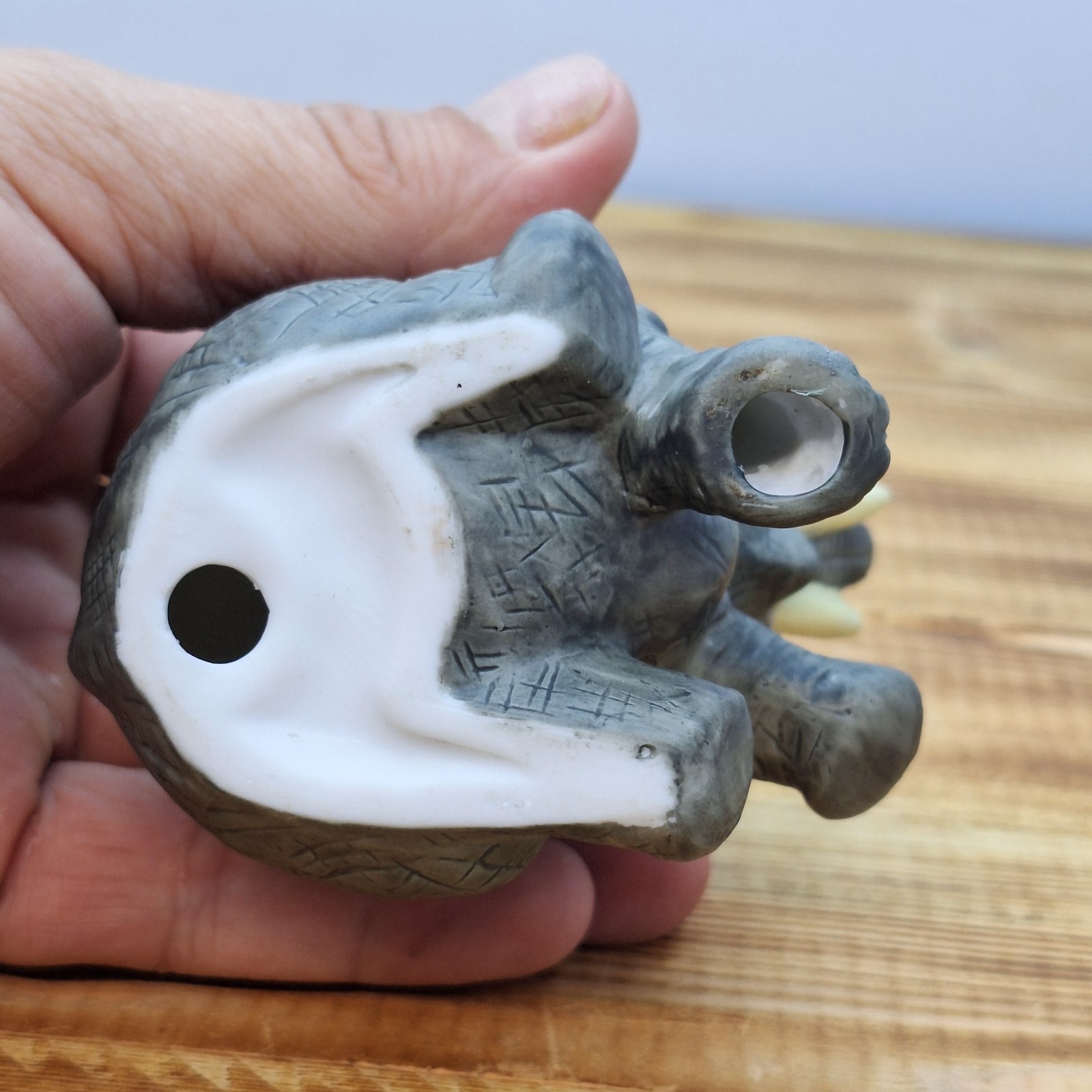 Baby Elephant Gray sitting Trunk up Tusk Pink tongue 3.5″ tall 3.25″ African