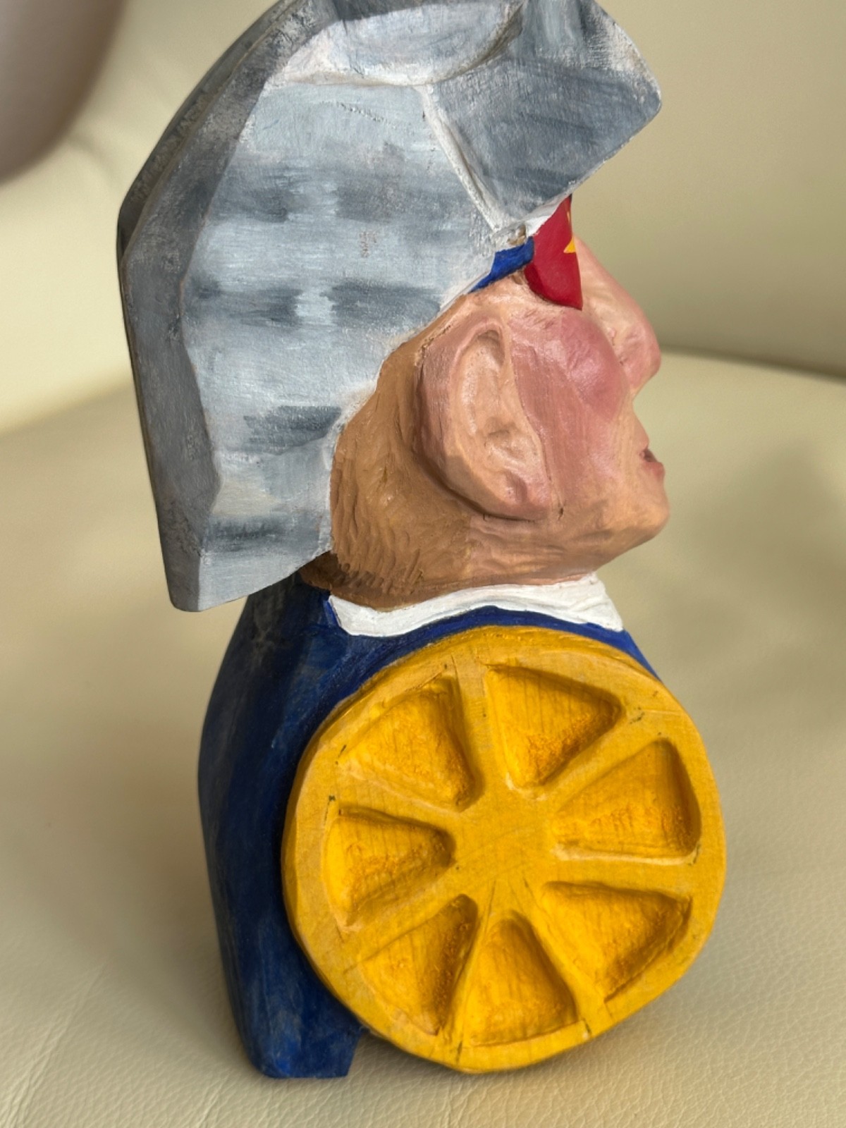 MATEO ALBUQUERQUE N.M. FOLK ARTIST VINTAGE HAND CARVED WOODEN FIGURE PAINTED 8″