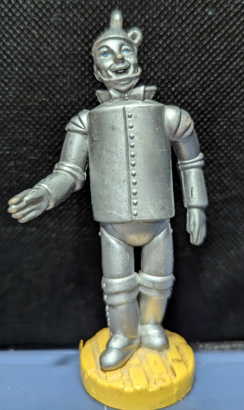 Lot of 4 Wizard of Oz 1939 Loews Ren 1966 MGM 1987 Turner Macau Presents Figures