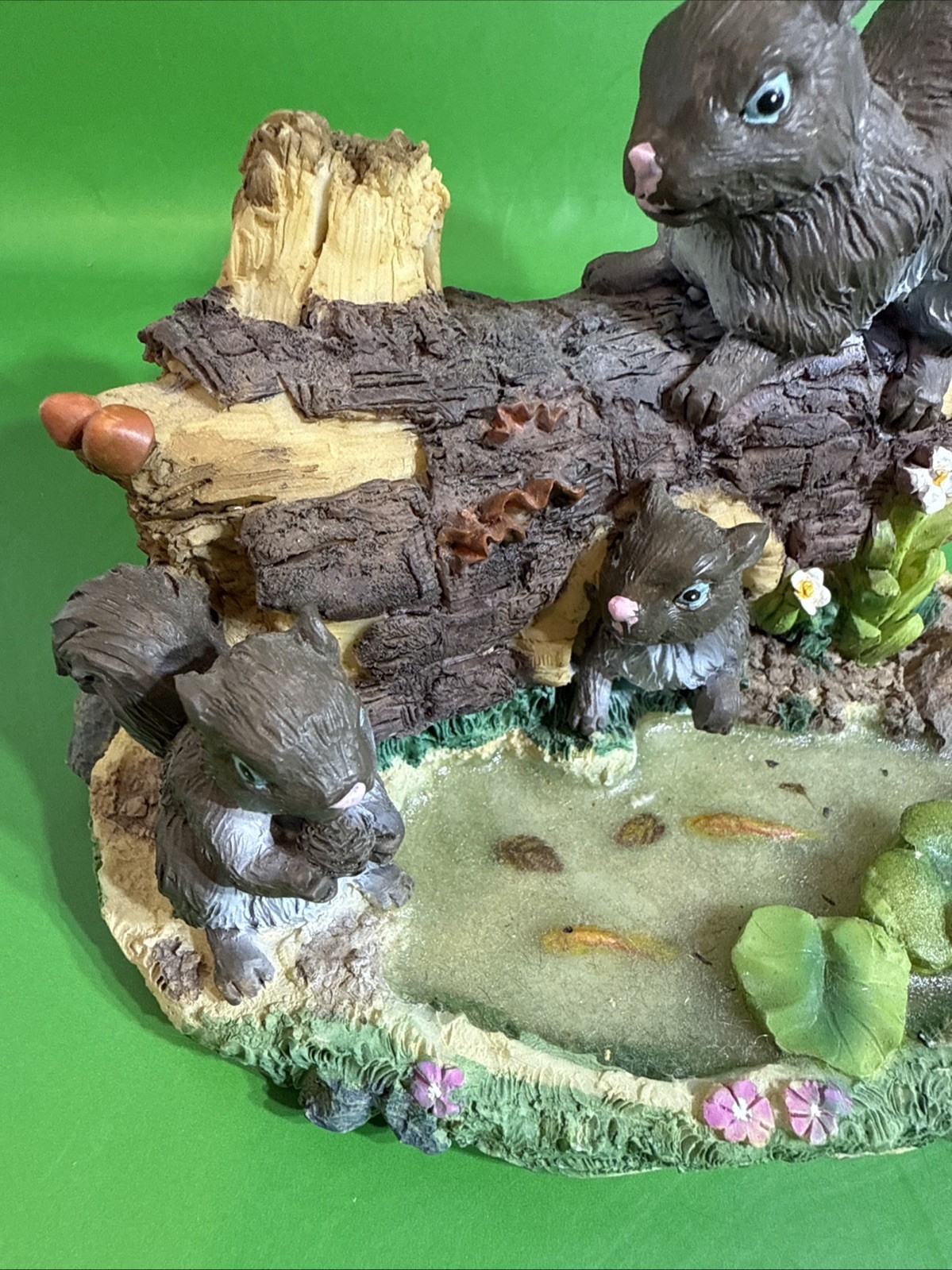 VINTAGE3 Squirrels On Logs FIGURINE ARTMARK Nature Made In China