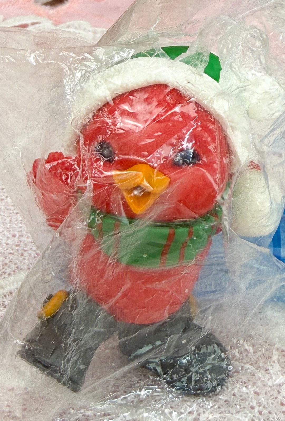 Vintage 1981 HALLMARK Merry Miniatures 2-1/2” CARDINAL Bird Figurine NOS SEALED
