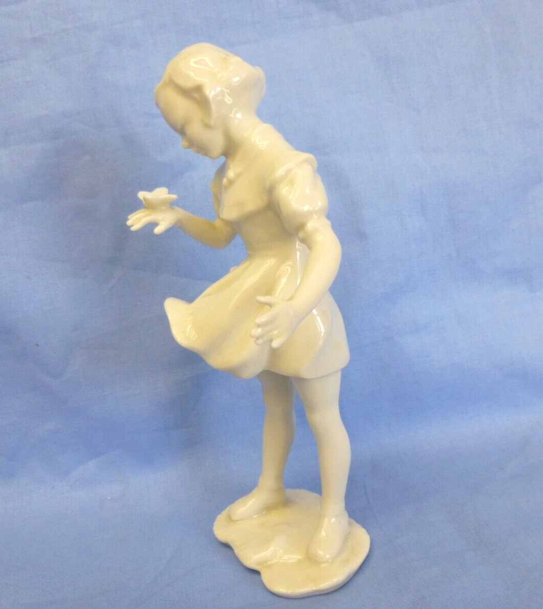 Hutschenreuther Selb Germany Girl & Butterfly Figurine White 6.75″ EUC Signed