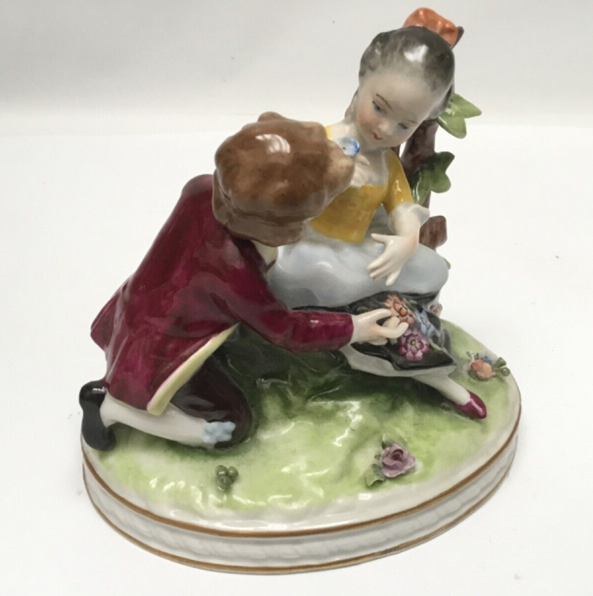 Unterweissbach Germany Young Lovers Figurine Courting Couple 9552