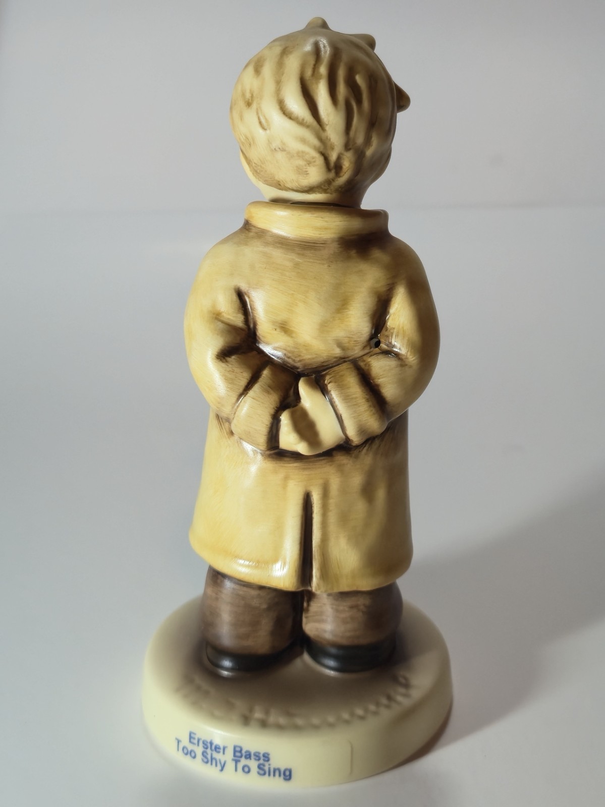 Hummel by Goebel “To Shy to Sing” Figurine #845 TMK8 (2000-2009), w/ Box, New