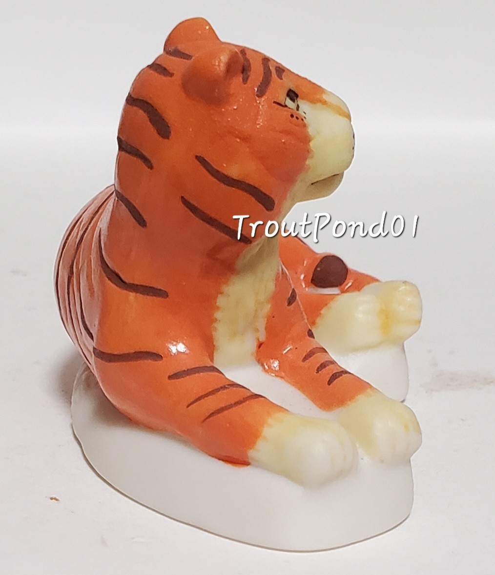 Wade Survival Animals Tiger 3 in Collector’s Club Members Only Series 2011