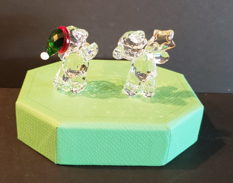 2022 Swarovski Crystal Figurine KRIS BEARS Annual Edition – #5627747 – NIB