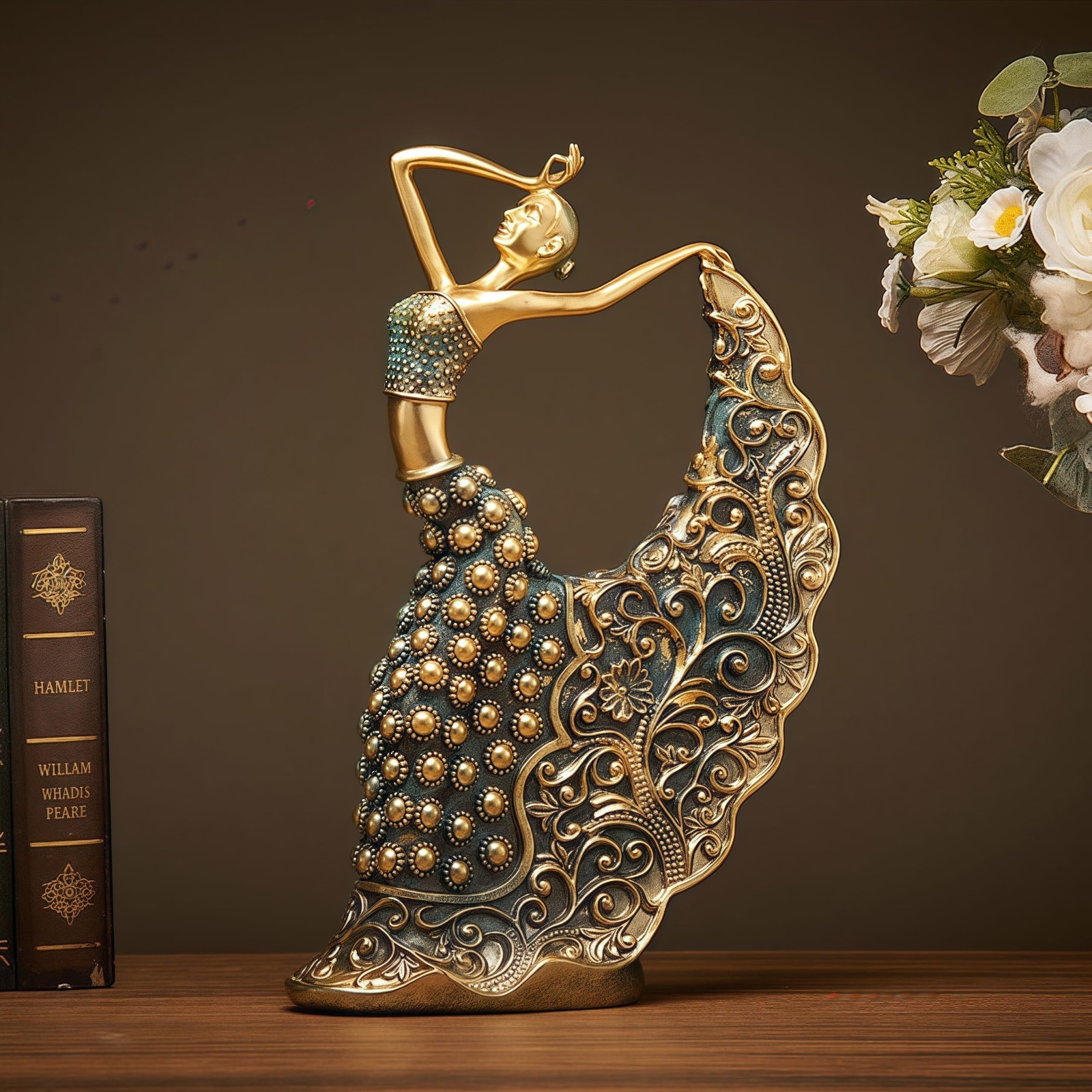 Elegant Peacock Dancer Statue Figurine – Decorative Home & Office Decor, Tableto