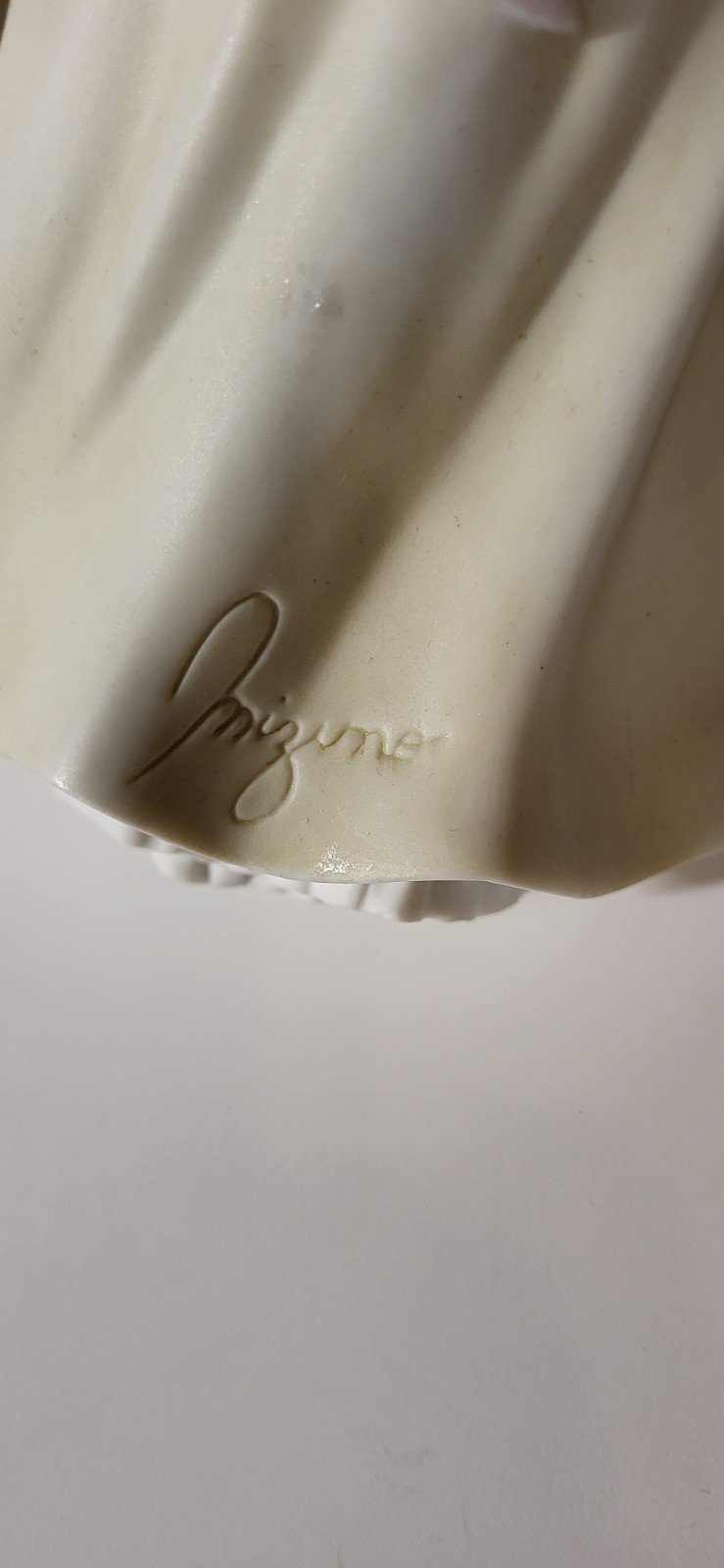 9″ Home Interior Masterpiece “Melanie” figurine-1996