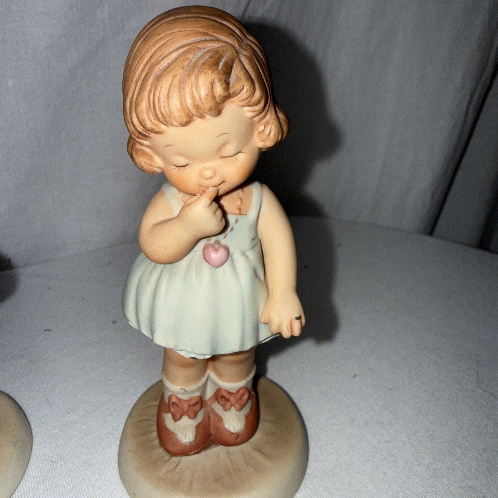 Memories of Yesterday Figurines Lot of 3 – 1987, 1988, 1997- Mint- No Box- Girls