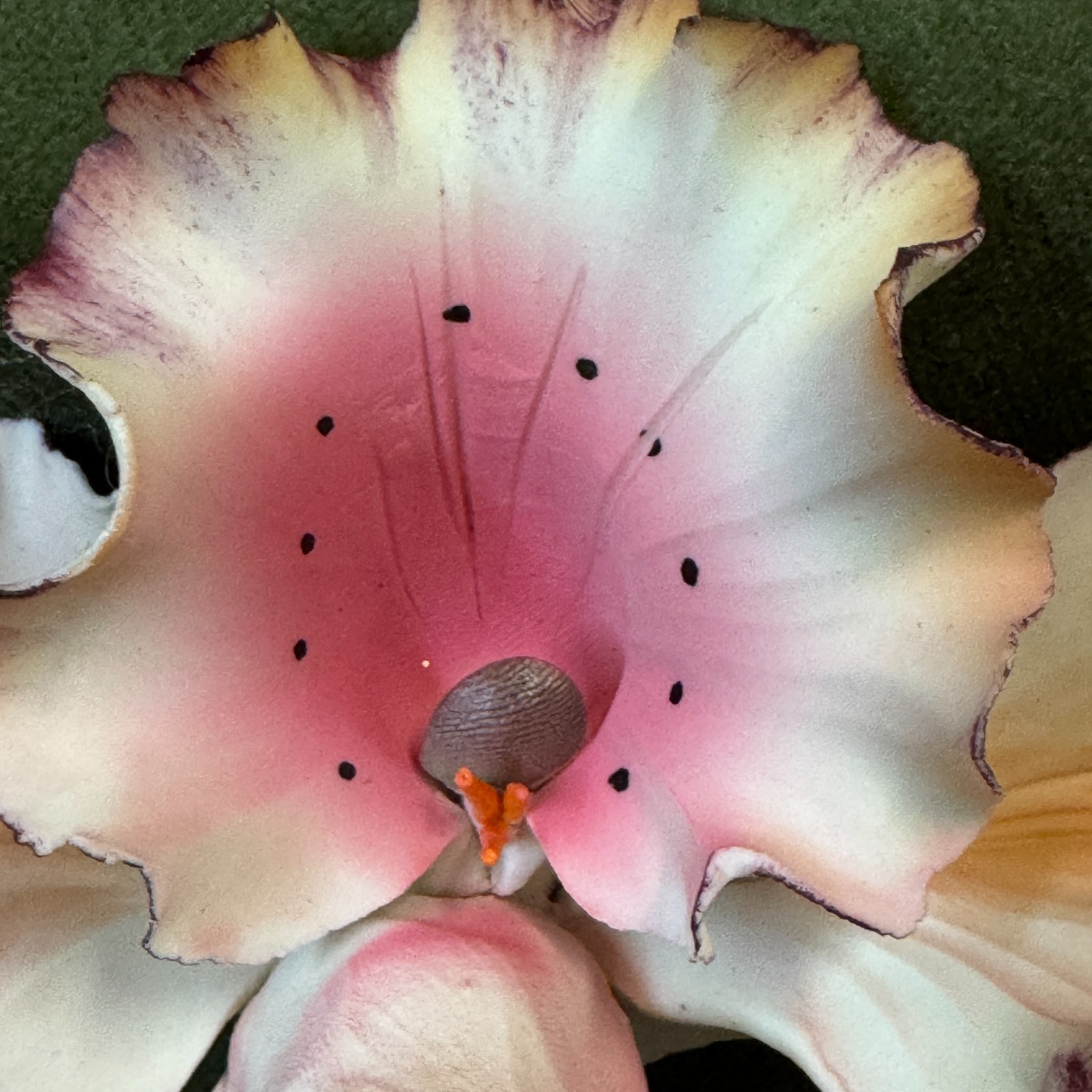 Capodimonte Napoli Italia Dea Capodimonte Porcelain Pink Orchid – NWF #404128