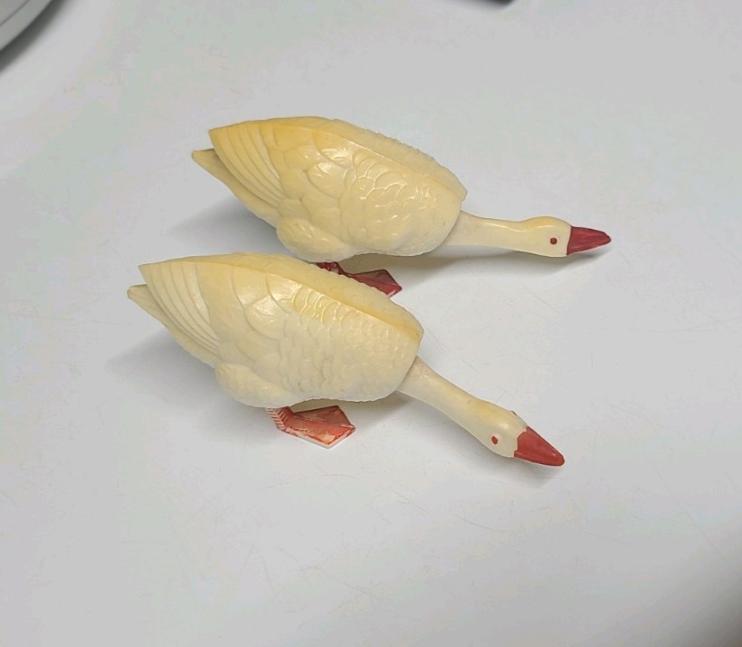 Vintage White Goose Figurine Red Beak & Feet Bobblehead by S.A. Reider & Co