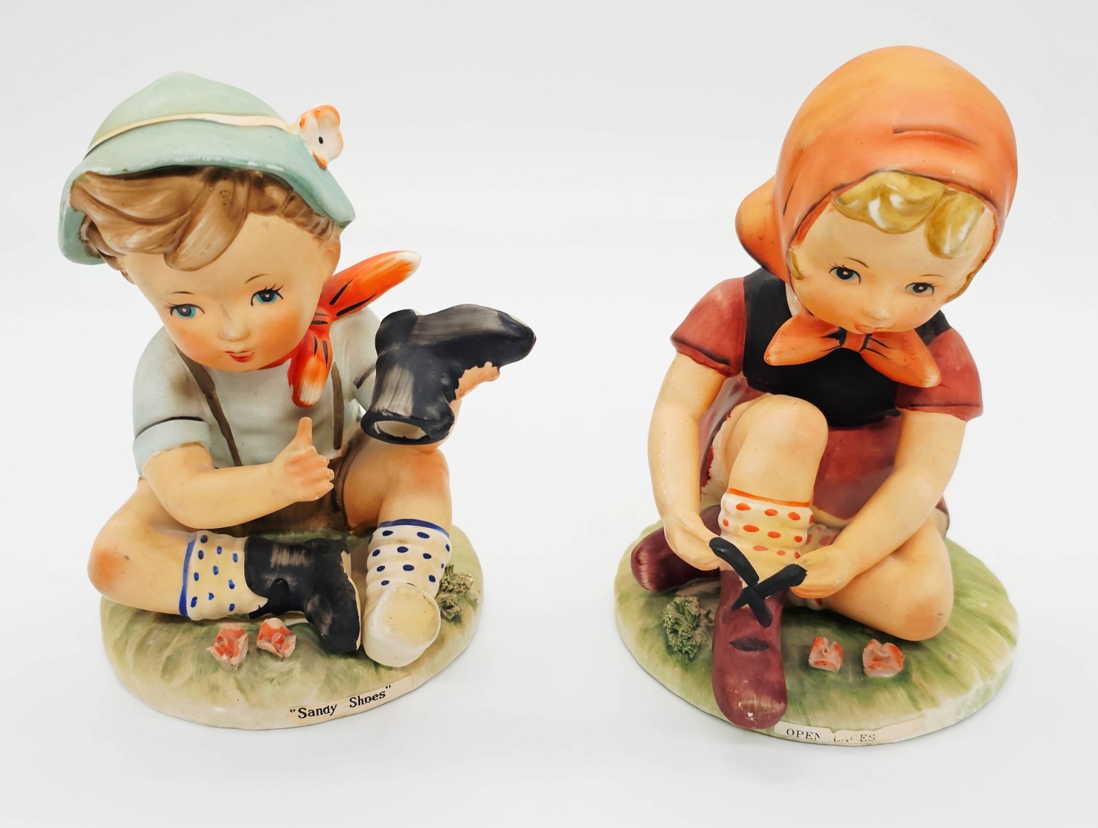 Erich Stauffer Figurines Pr of 2 Hummel Style Children U8248 86/7245 Labels Tags