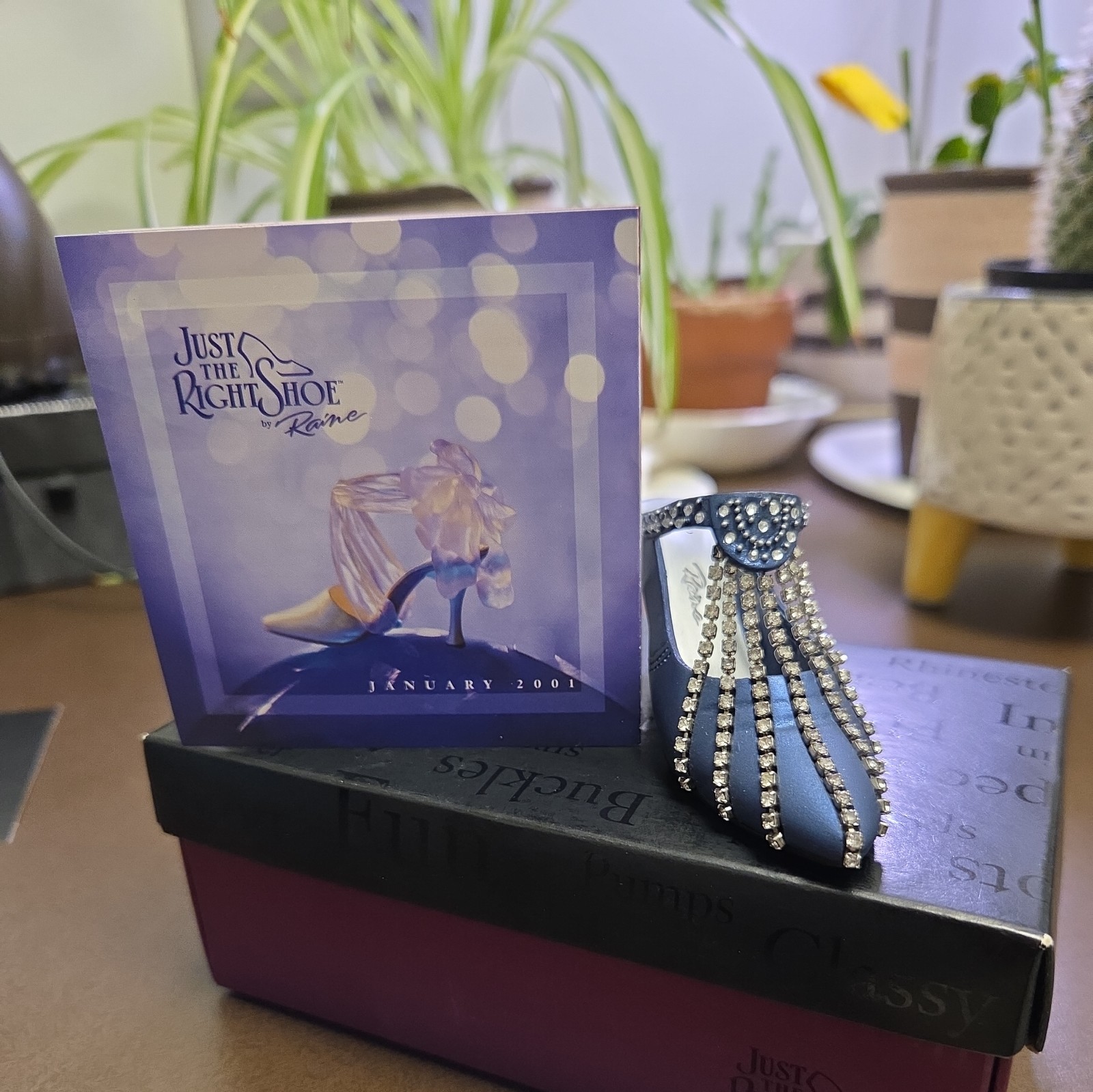 Just The Right Shoe By Raine “Stardust Memories” Originals #25059 In Box