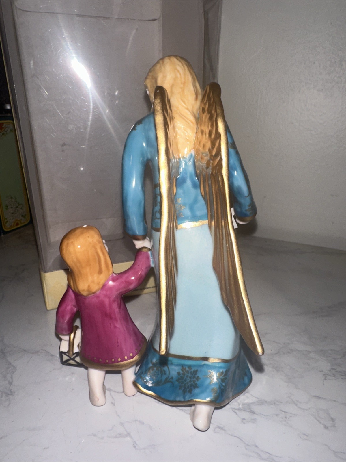 NWT Villeroy and Boch Angeli DiNatale Figure Angel W/ Child In Box
