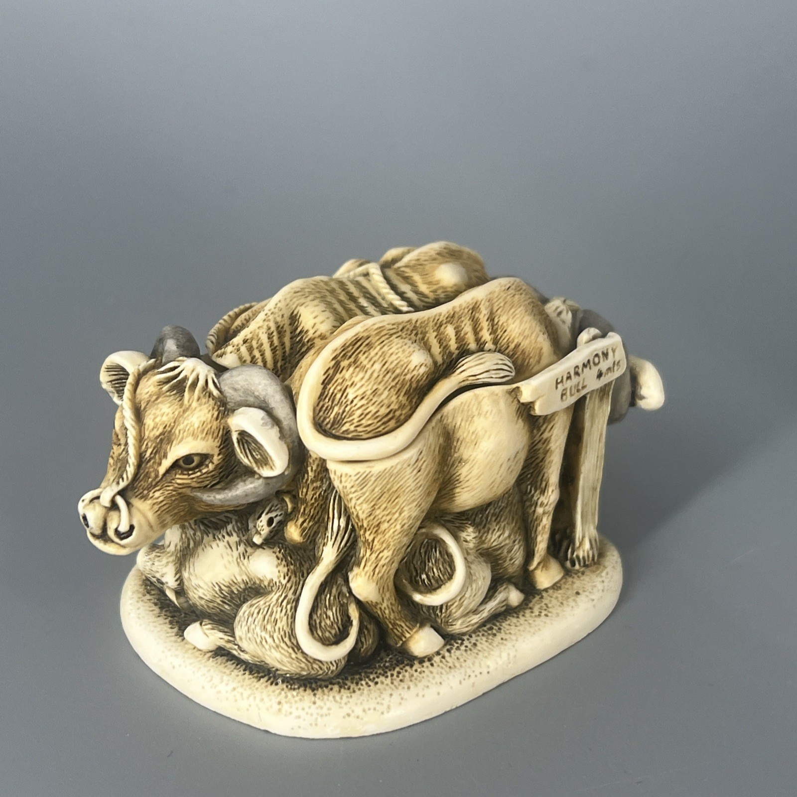 Harmony Kingdom ‘Harmony Bull’ Cow Bull Limited Editions Figurine 0773 SIGNED