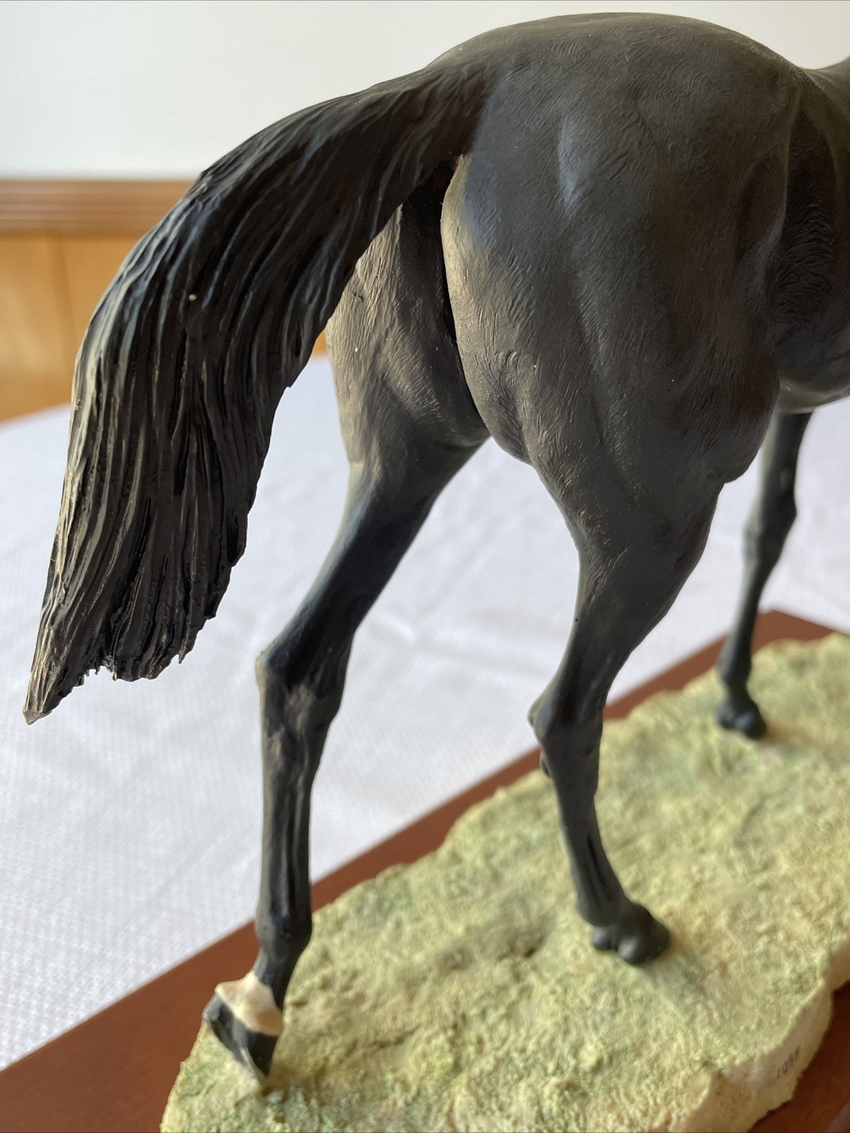 American Artists David Geenty “Ruffian” Porcelain Race Horse Sculpture Statue