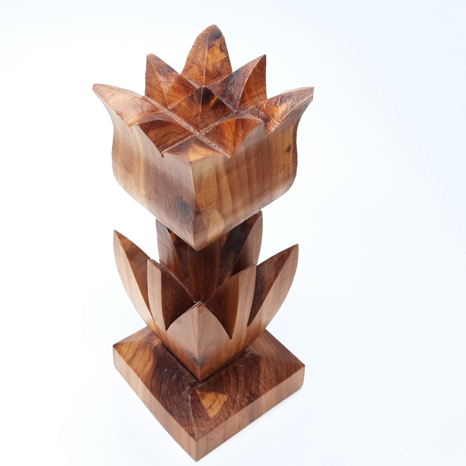 3D Carved Wooden Tulip Sculpture Figurine Single Piece Knot Wood 6″ VTG