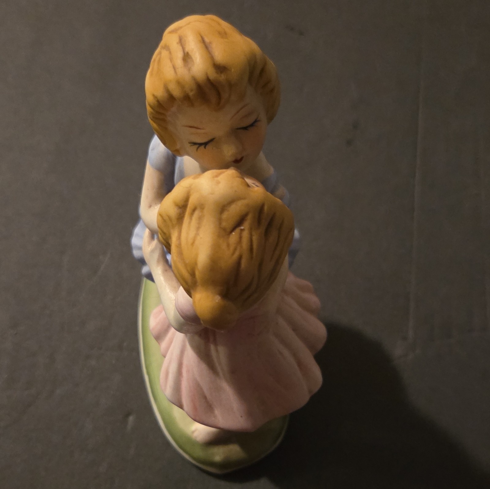Coast Painted Ceramic Girls Kissing Figurine Multicolor Romantic People Theme