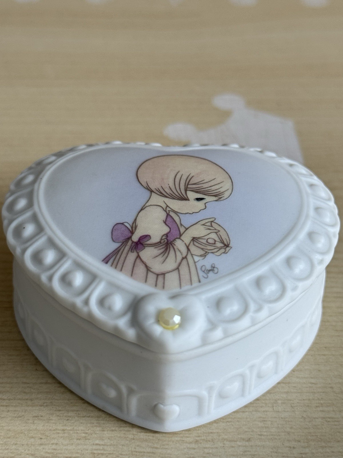 Precious Moments June Heart Trinket Box 1996 Enesco Avon Porcelain With Box