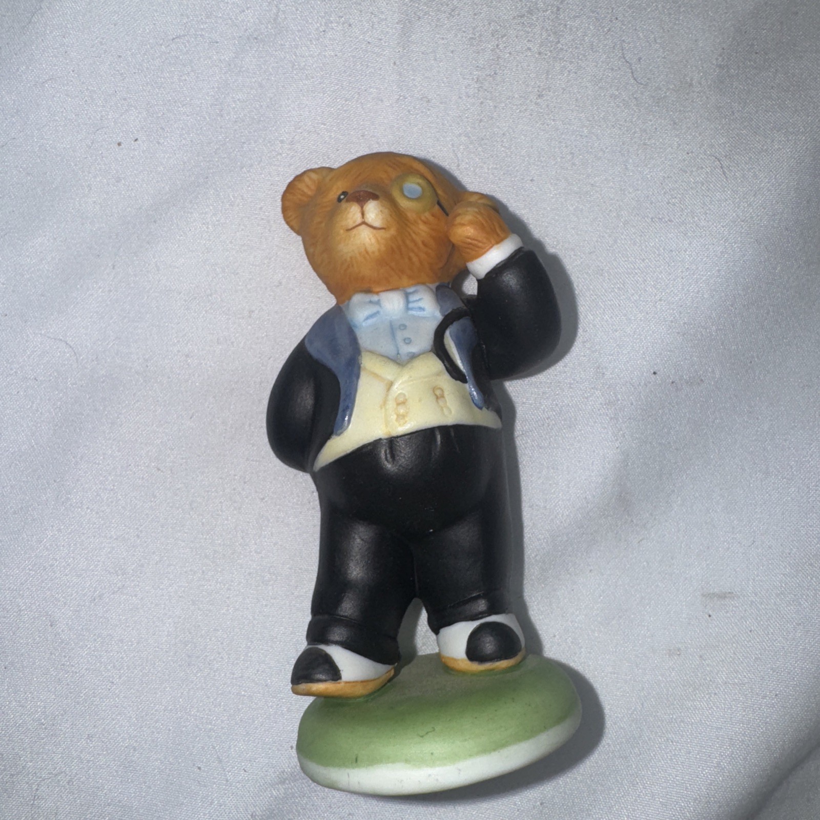 Franklin Mint Hotel Teddington Lot Of 9 Bear Figurines Porcelain ( A )
