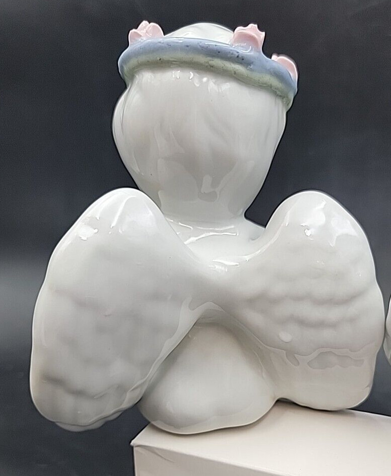 United States Commemorative Fine Art Gallery 2 Cherub Shelf Sitter Figurines