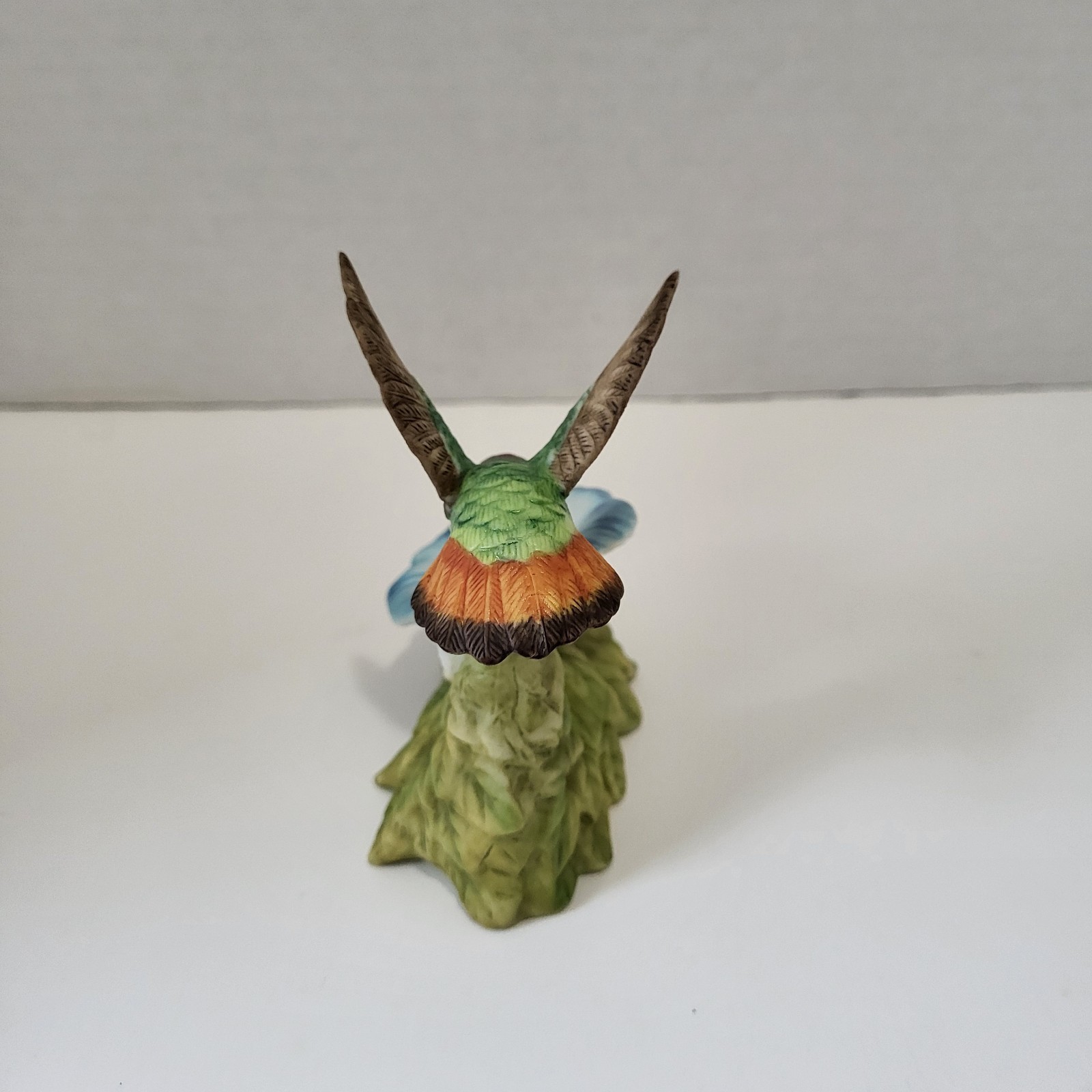 VTG 1996 Bronson Collectibles Porcelian Violet Crowned Hummingbird Morning Glory