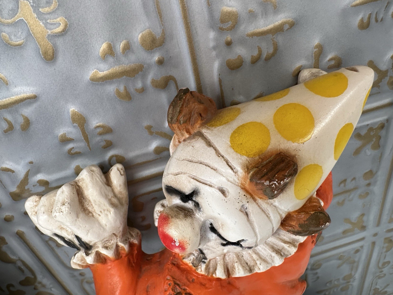 Pair Of 1974 Universal Statuary Corp Large Chalkware Clown Wall Plaques 18”/15”