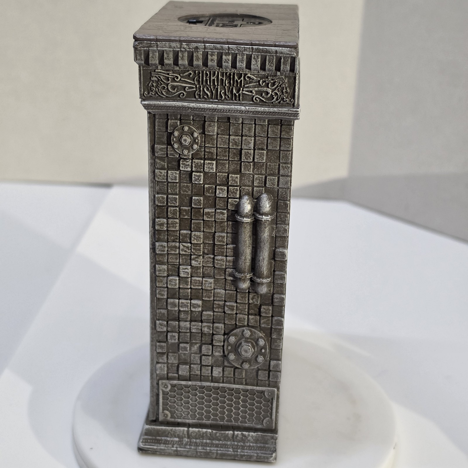 Bradford Exchange The Joker Batman: Arkham Asylum Cell Block Villain Sculpture