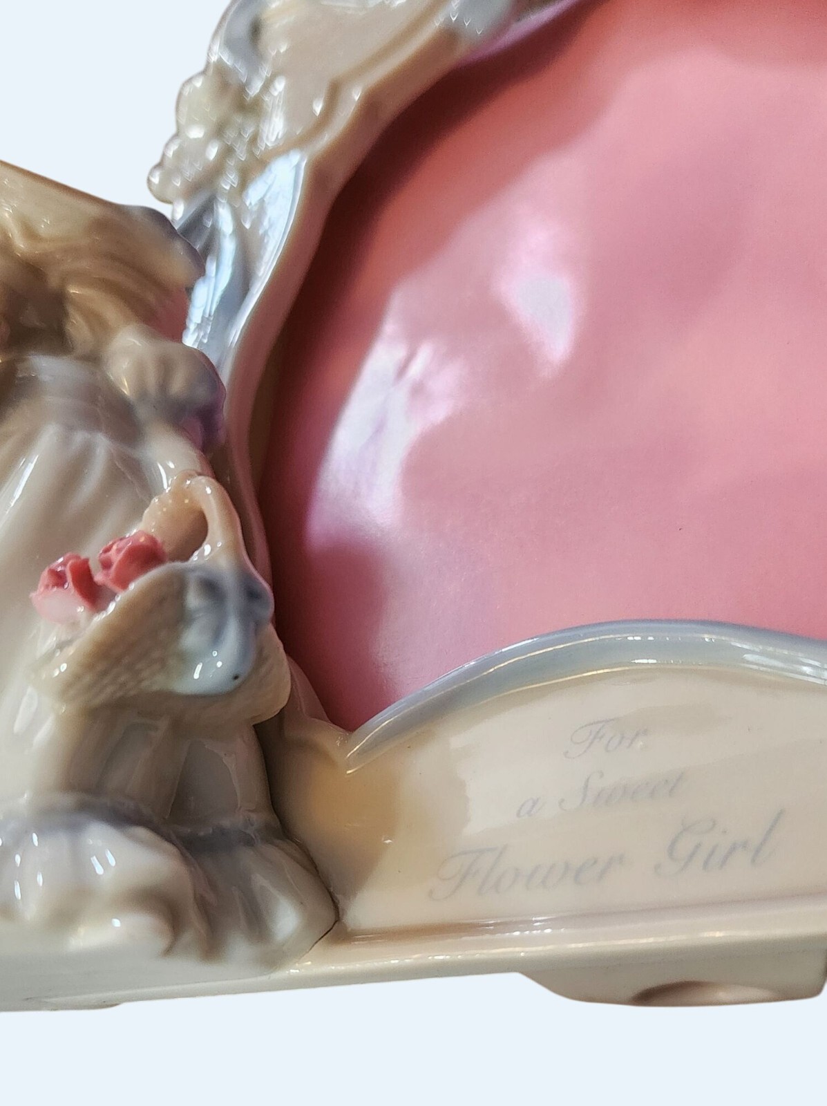 1991 Enesco Porcelain Flower Girl Photo Frame Wedding Party Gift w Original Box