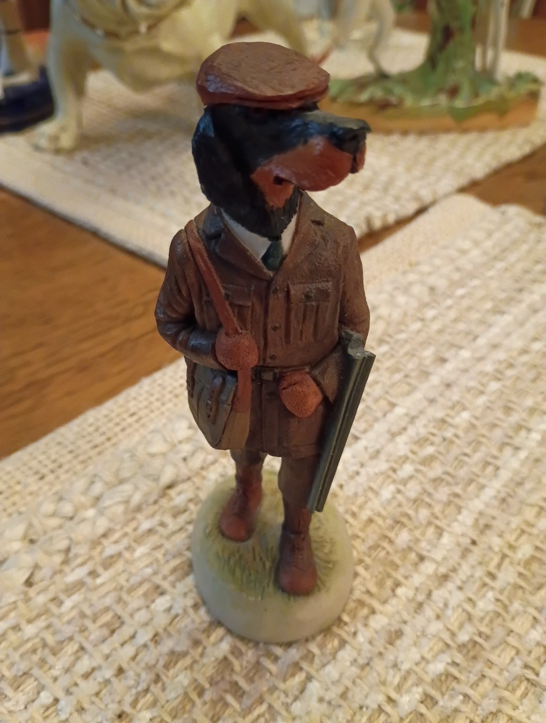 Country Companions Coonhound By Robert Harrop Shropshire England
