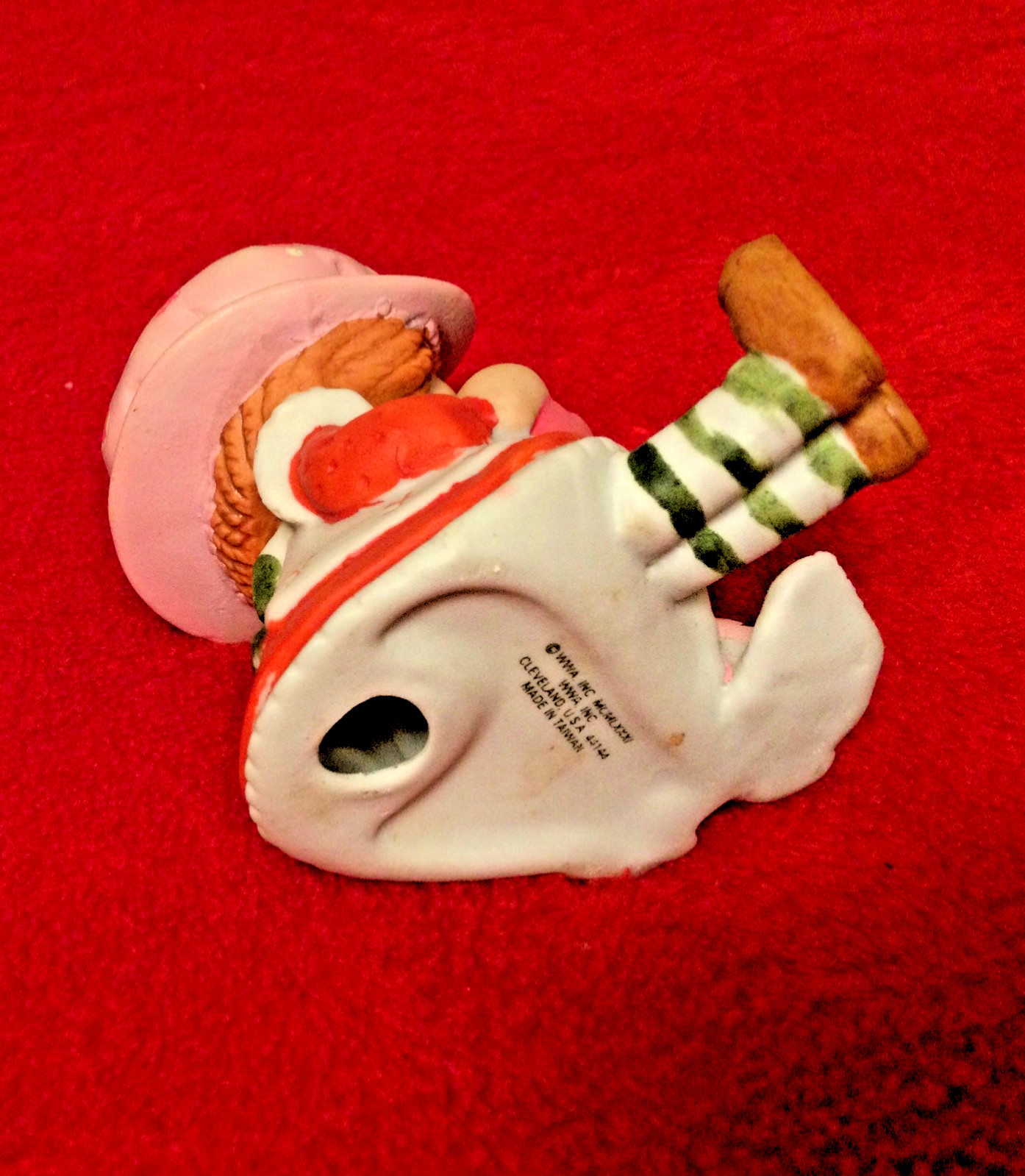 🍓Vintage 1981 Strawberry Shortcake Hand Painted Fine Porcelain Figurine 🍓