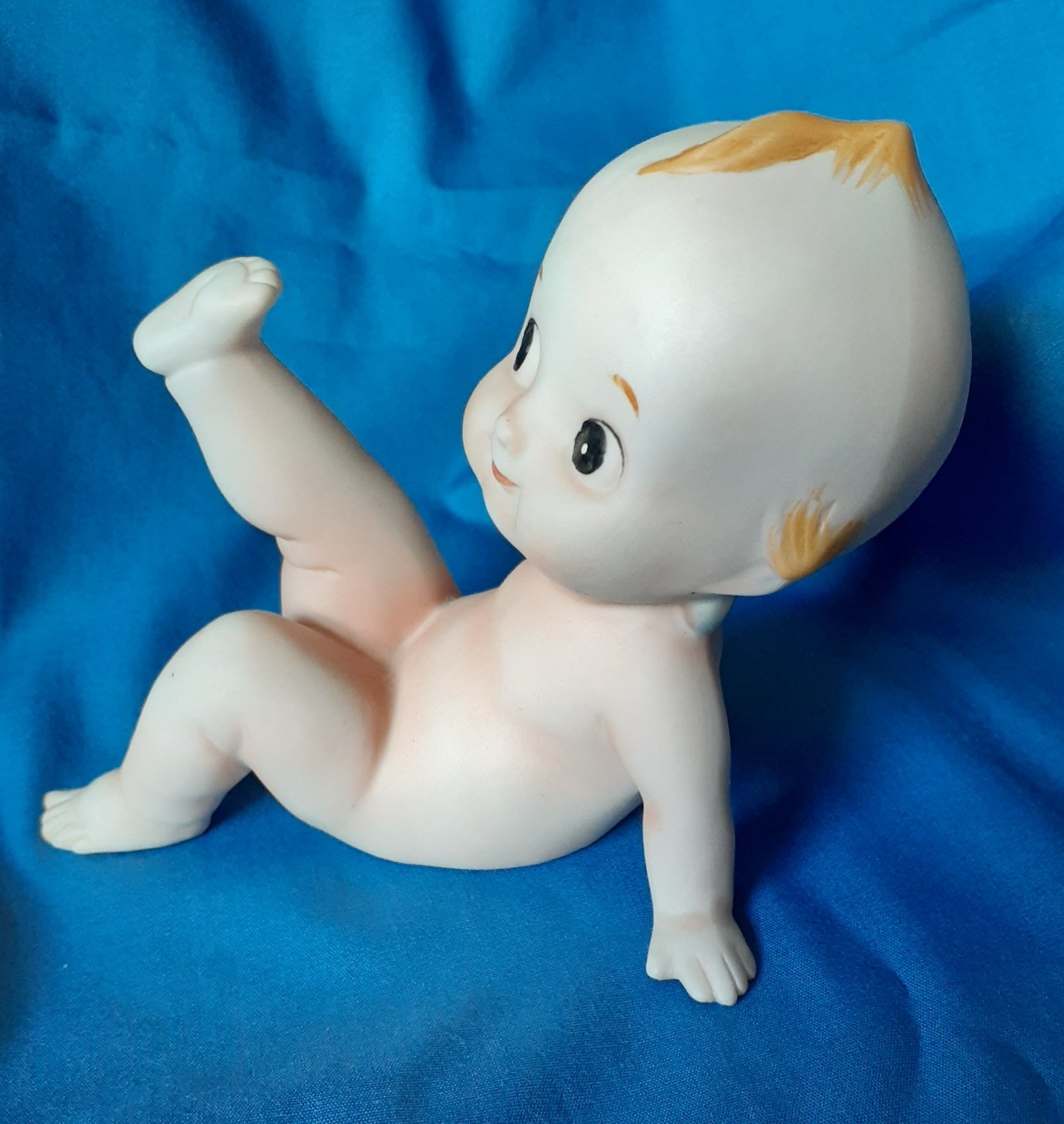 VTG BRINN’S KEWPIE BISQUE 3.5 IN TALL FIGURINE T-2011