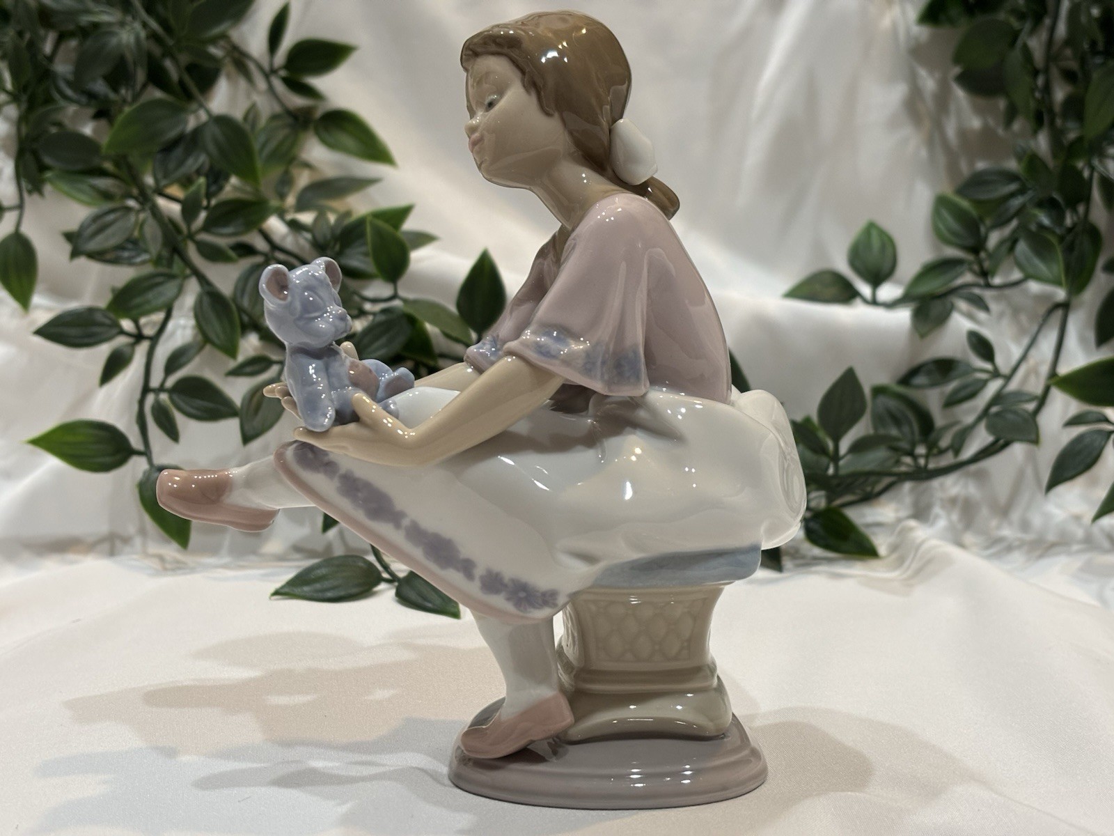 LLADRO Porcelain BEST FRIEND Model #07620 Original Box Made in Spain