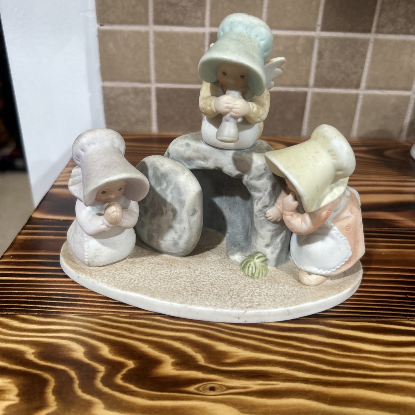 Lot Of 7 Vintage HOMCO, by Masterpiece Circle of Friends