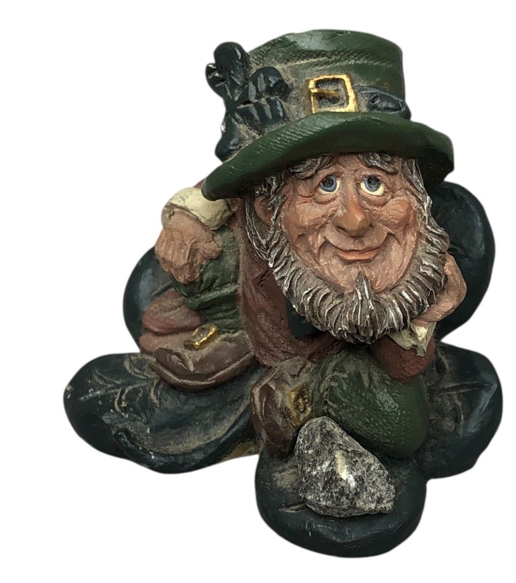 Finnians Blarney Stone Leprechaun Johnny Figurine #44477