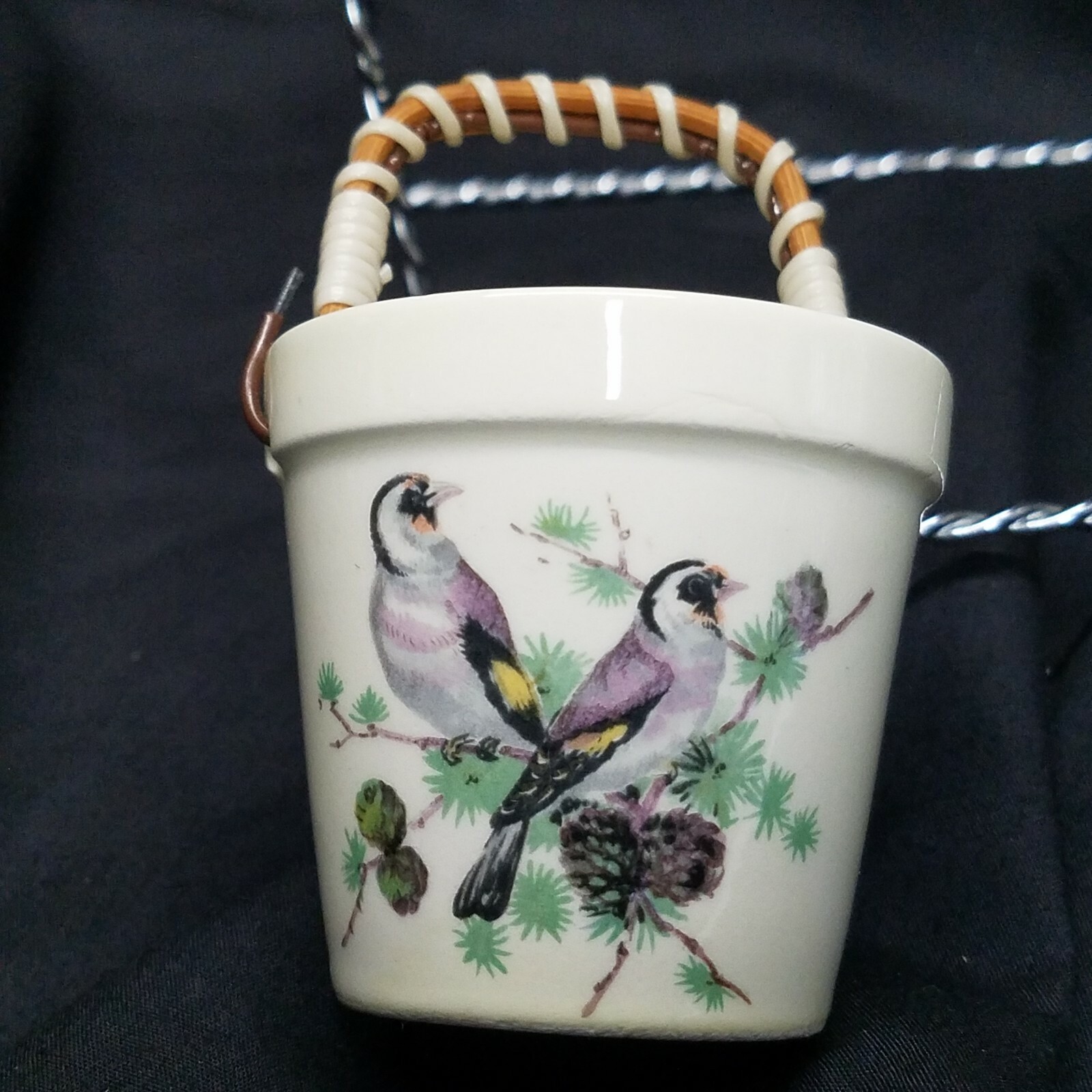 Japan Lego Fine Quality Golden Finch Pail With BAMBOO Bale EUC SHIPS US