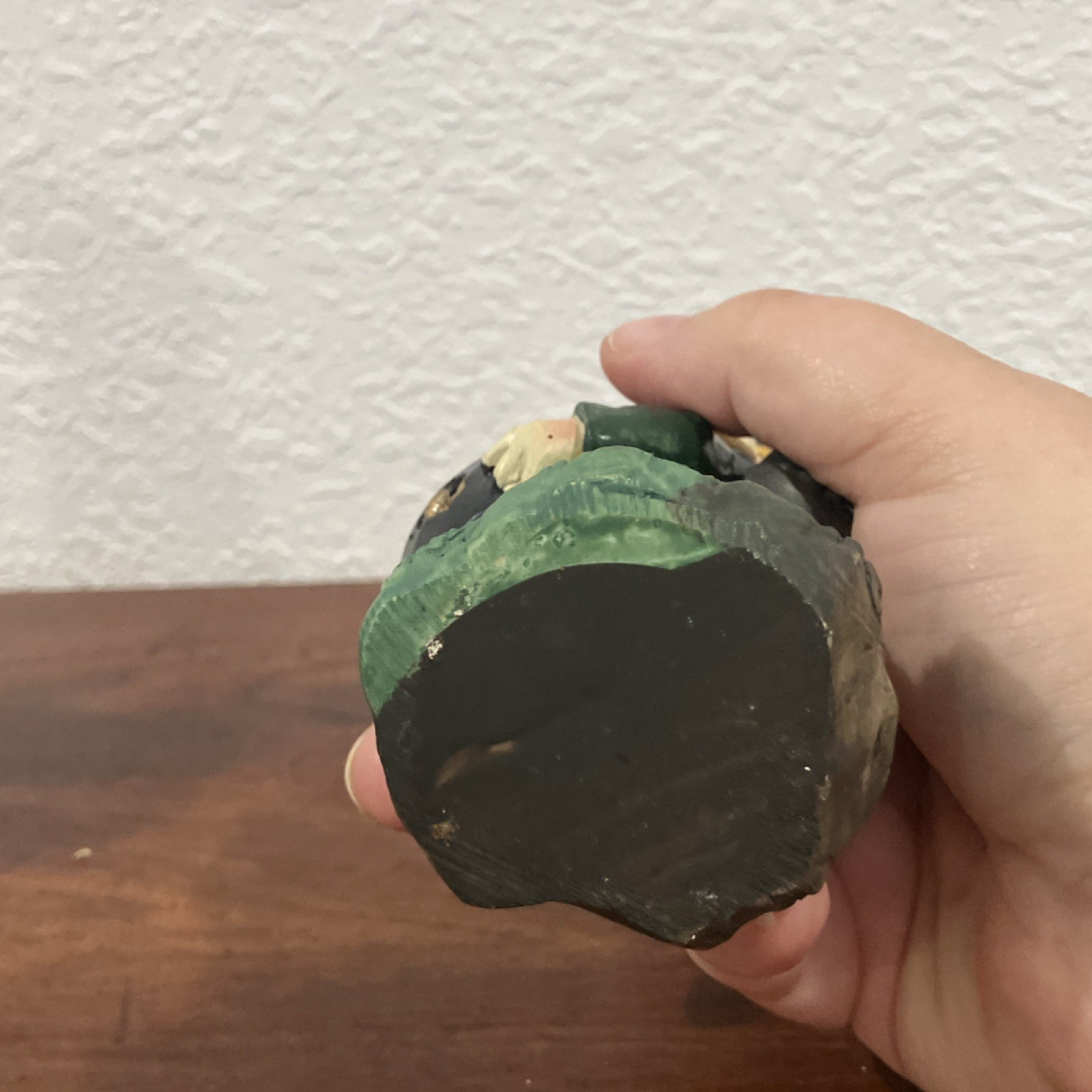 Hand Painted Leprechaun Resin Figurine w/ Pot of Gold Green Black Gold