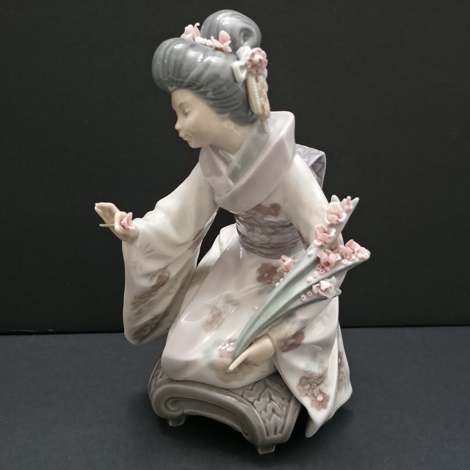 LLADRO Geisha 1450 Kiyoko, Oriental Girl Glossy Retired Geisha 7 Inch Vtg