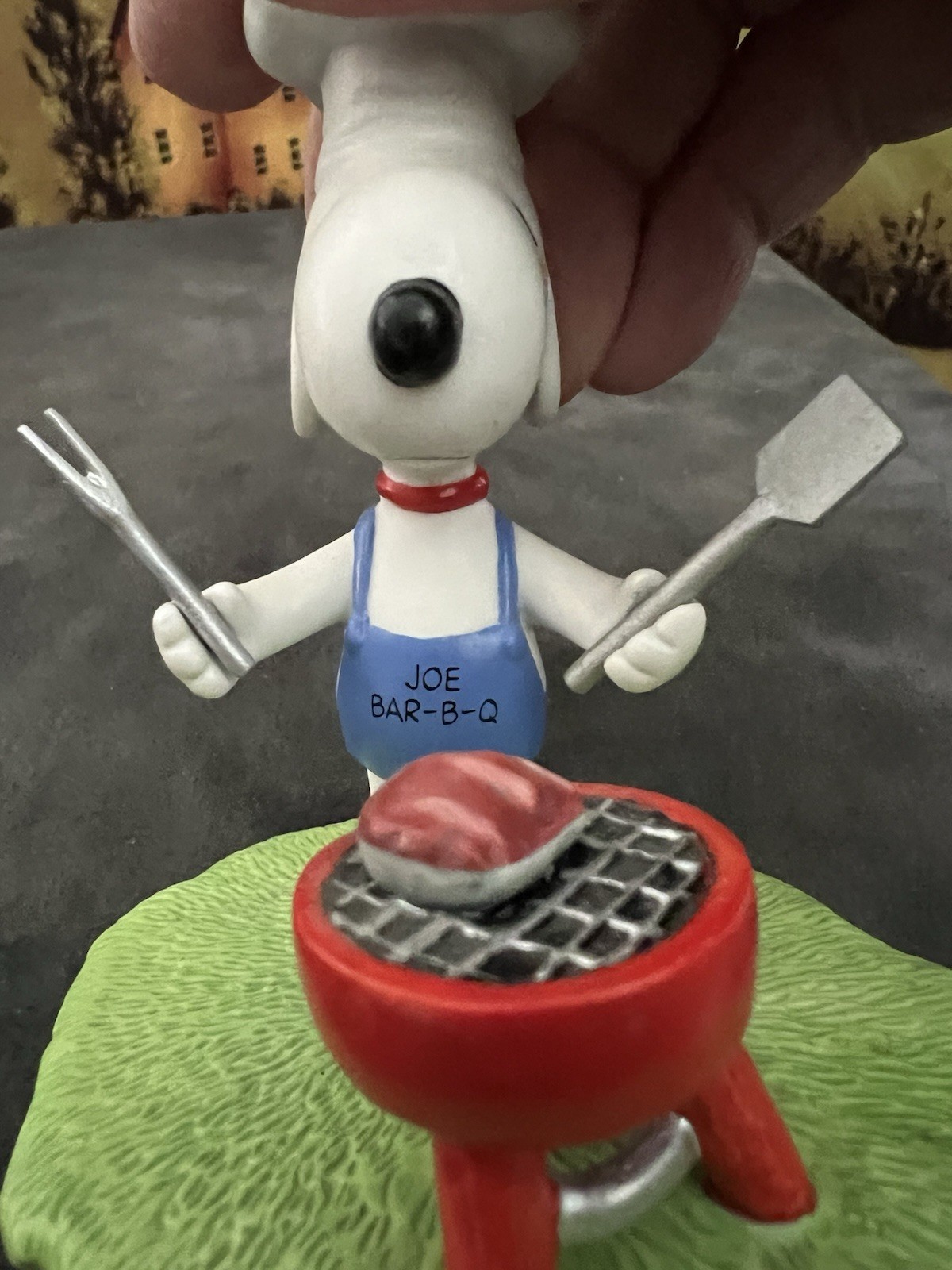 Hallmark Peanuts Joe Bar-B-Q Grilling Summer Gallery Figurine Numbered EUC