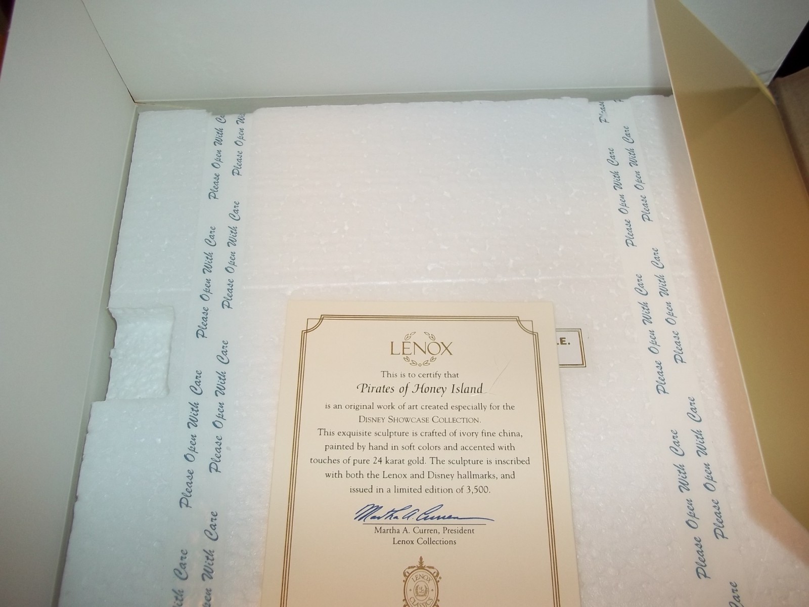 Lenox Disney POOH~Pirates Of Honey Island~ New In Box w/COA Limited Edition