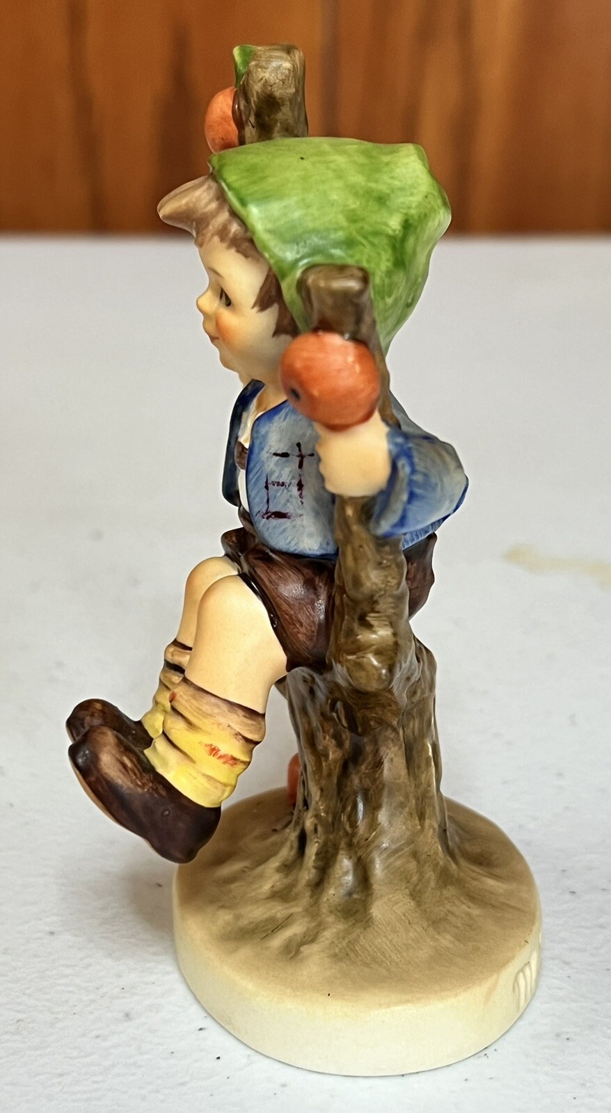Goebel Hummel Apple Tree Boy #142 3/0 Figurine TMK5 Germany 4.50″