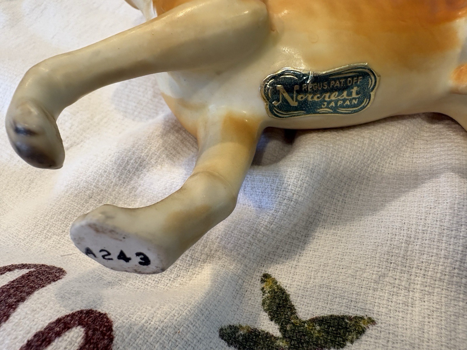 Vintage Made In Japan Ceramic Dogs Smoke Free Home