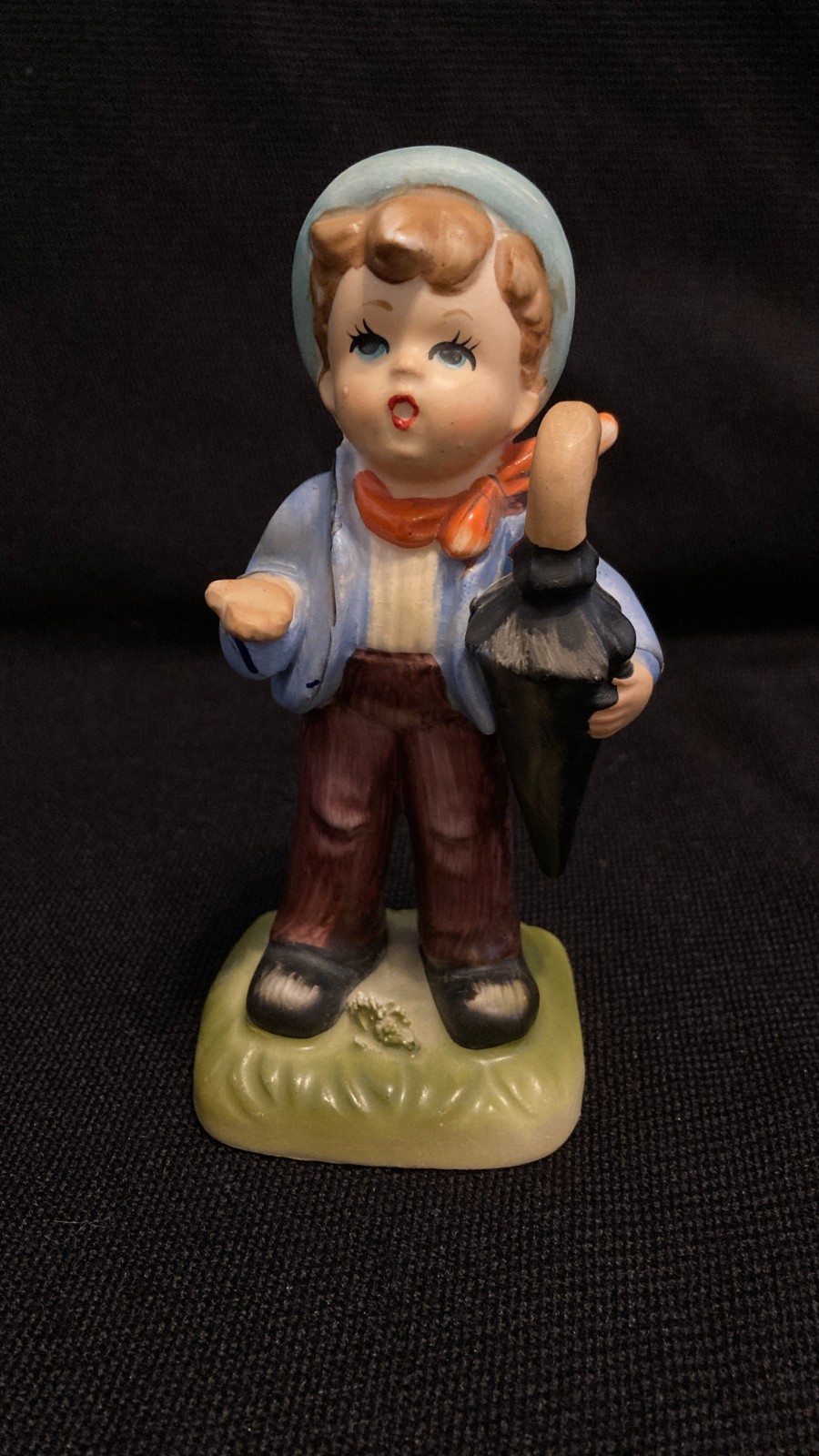 Vintage Erich Stauffer Arnart Figurine | Is It Going To Rain | Numbered 55/155