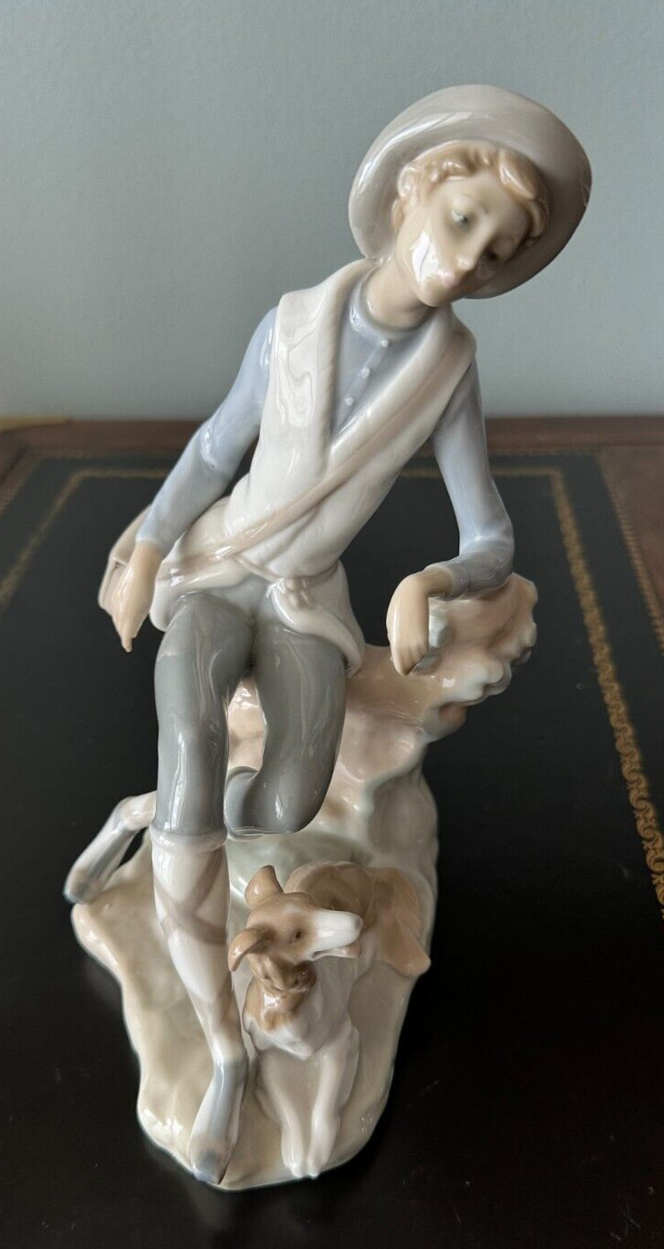 LLADRO FIGURINE SHEPARD – BOY WITH DOG #4659 – RETIRED – VICENTE MARTINEZ