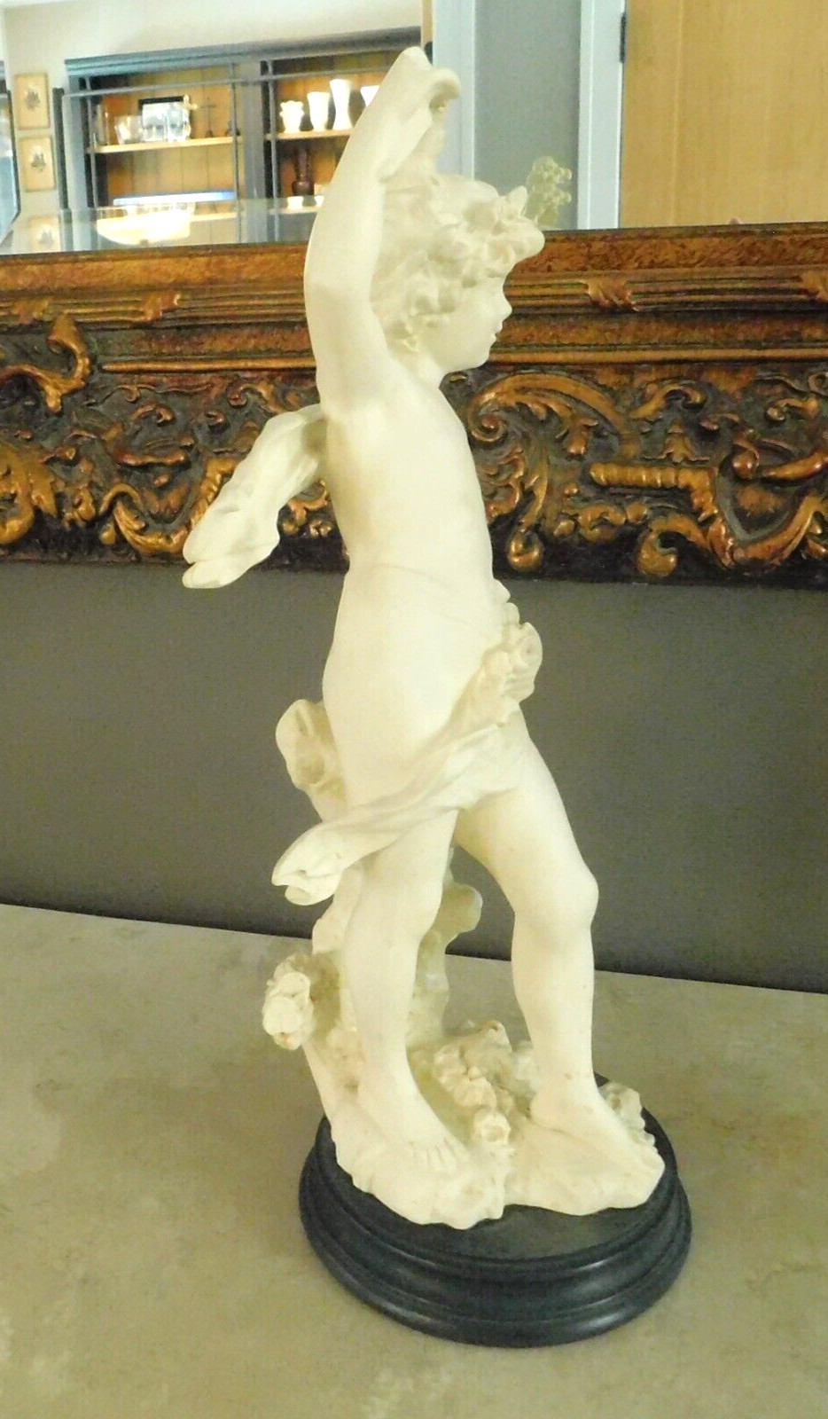 VINTAGE / MCM 1950’s ITALIAN YOUNG BOY PUTTI STATUE SCULPTURE / 20 1/2″ HIGH
