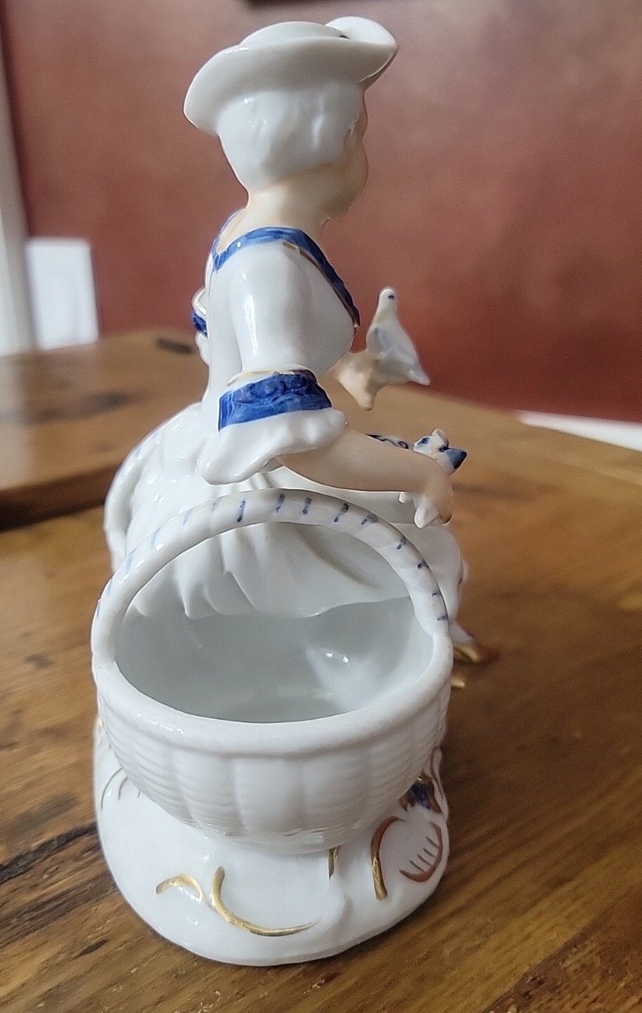 SEYMOUR MANN Viennawoods Fine China #27 Lady Figurine made in Japan