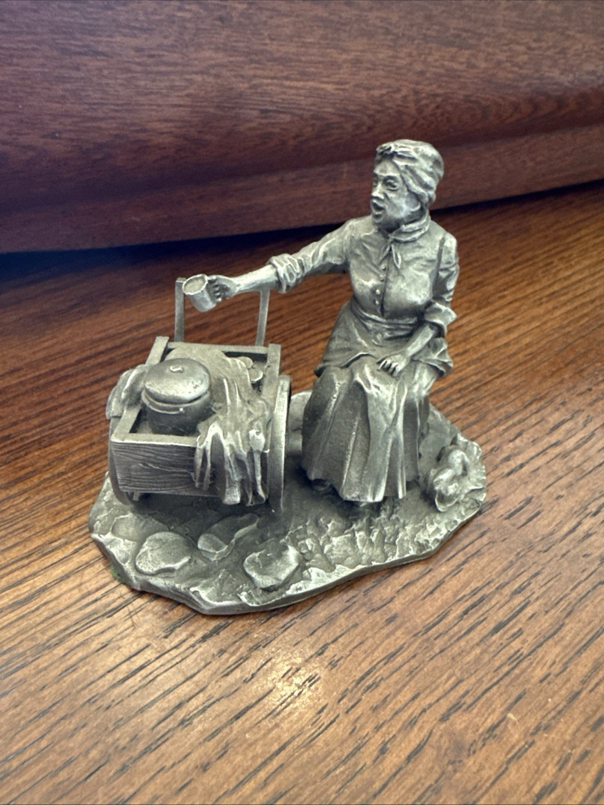 Franklin Mint Pepper Pot Lady Ron Hinote Pewter Figurine Statue 1980 VTG