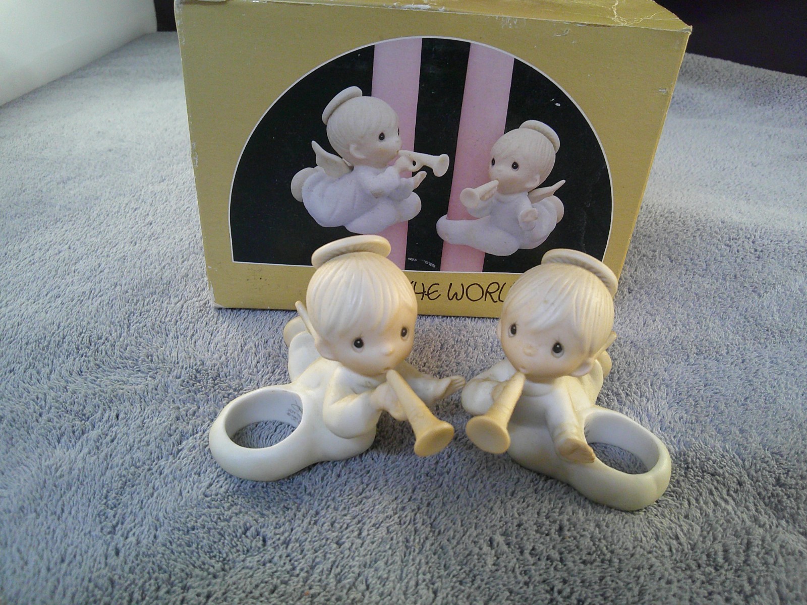 2 Vintage Precious Moments JOY TO THE WORLD Candle Climbers E-2344 1982