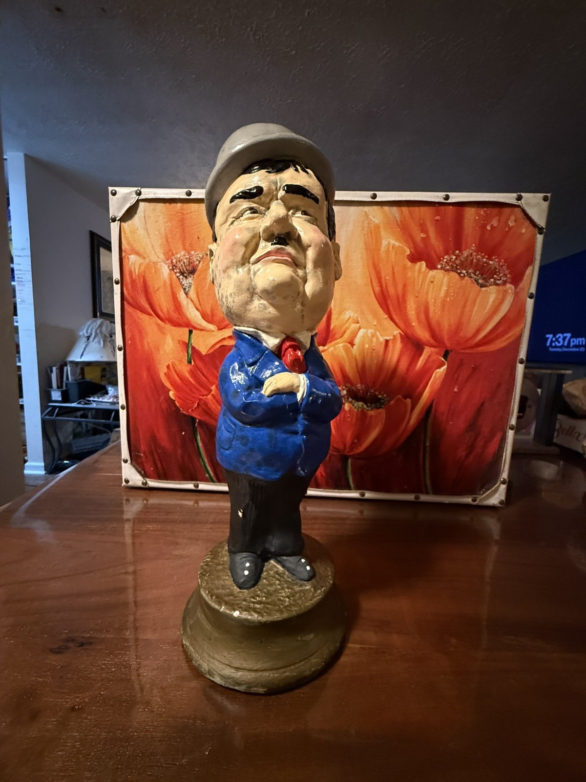 ESCO TUSCANY LIKE LAUREL AND HARDY CHALKWARE PLASTER STATUES